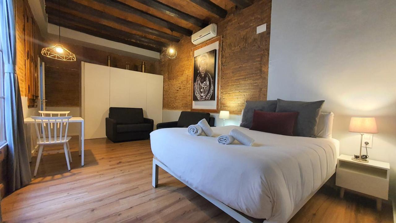 Barrio Gotico Apartments Ferran Barcelona Luaran gambar